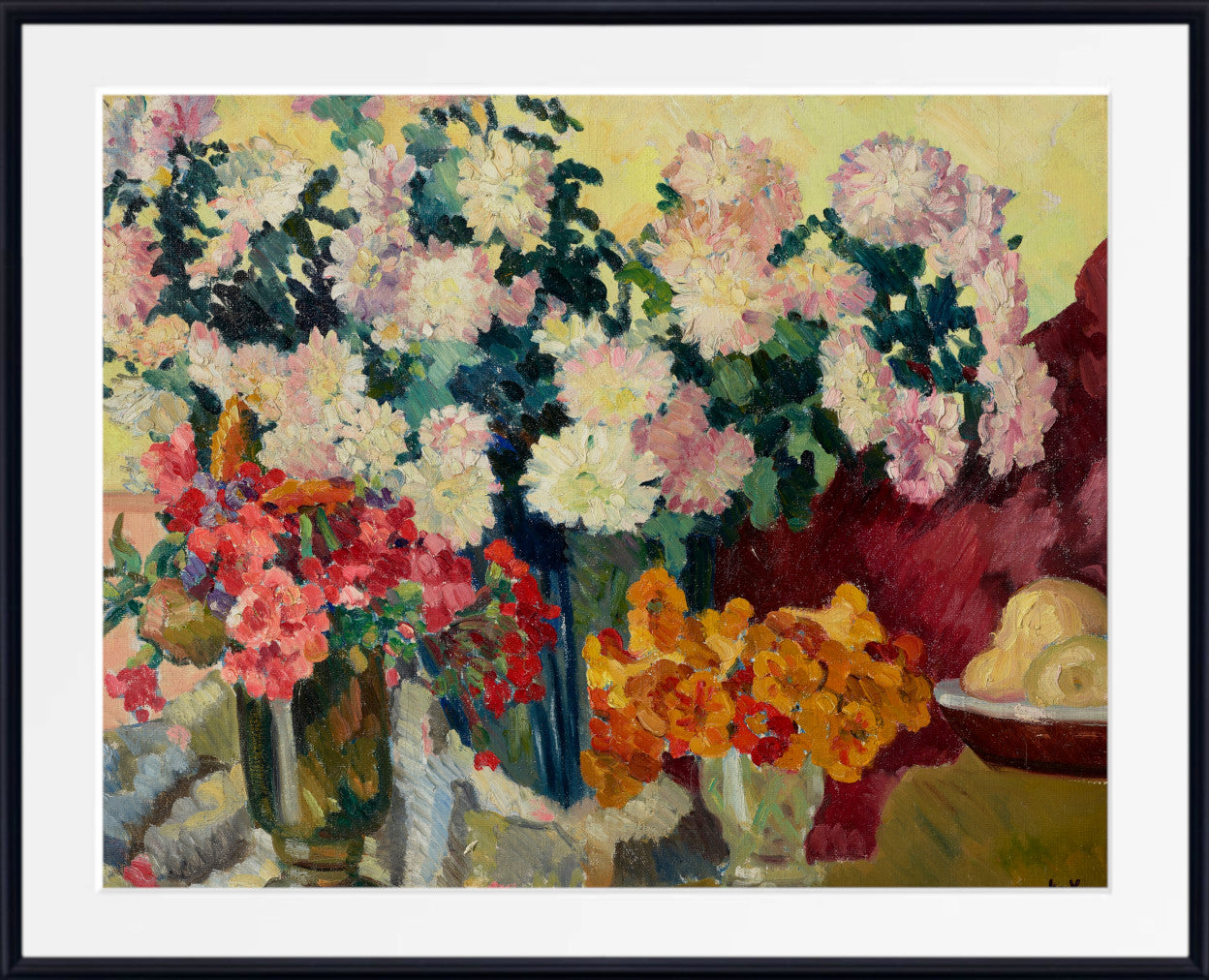 Three vases of flowers, plate of apples (1935) by Louis Valtat